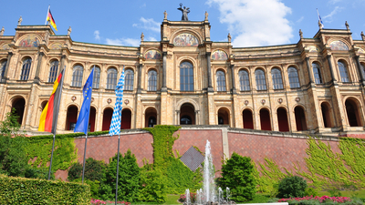 Bayerischer Landtag verabschiedet Doppelhaushalt Bayerischer Landtag verabschiedet Doppelhaushalt